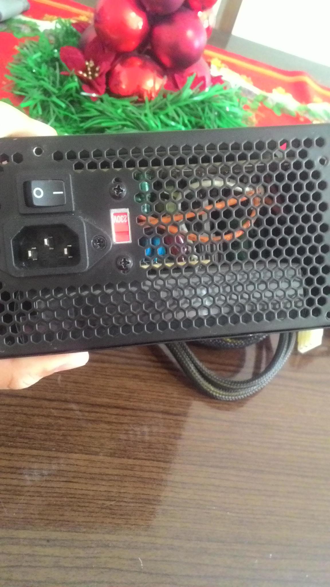 Fonte Gamemax GM500 é boa ou bomba? - Fontes e energia - Clube do Hardware