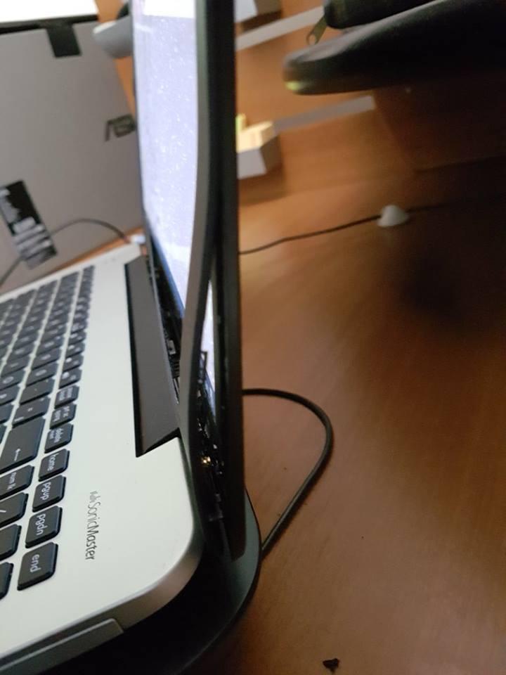 ASUS Tela Descolando2.jpg