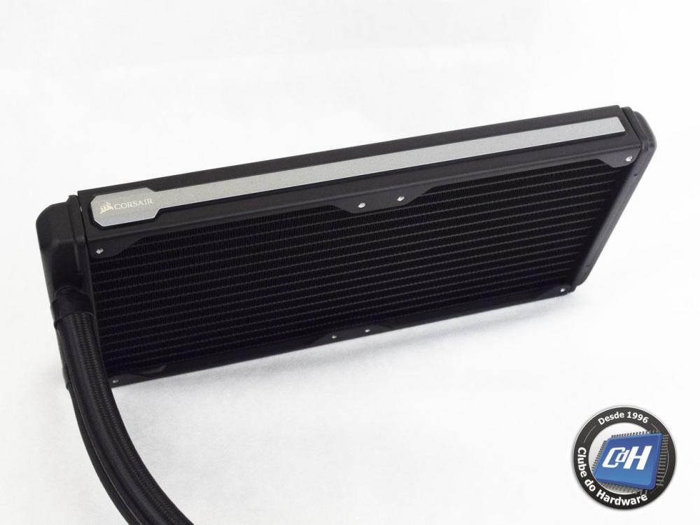 CorsairH115i-04.jpg