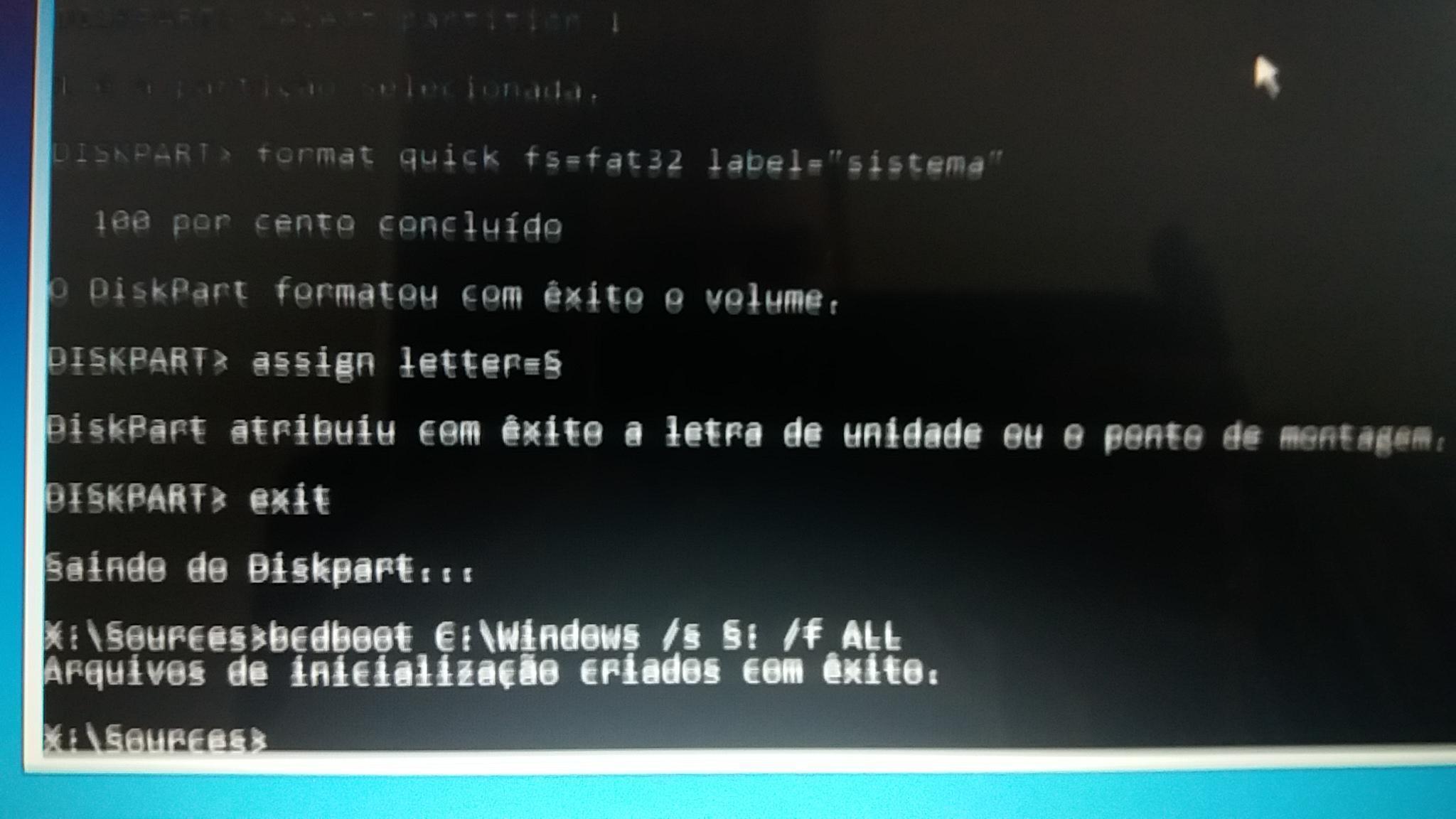 RTC em português  on X: ÚLTIMAS NOTÍCIAS: O Roblox encerrará oficialmente  seu suporte para computadores com sistemas Windows de 32-bits na  segunda-feira, dia 17 de Abril. 🖥️ 🚫 Créditos + 📸: @