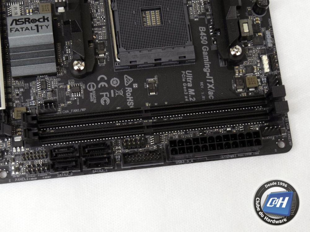 ASRock-B450GamingITX-ac-04.jpg