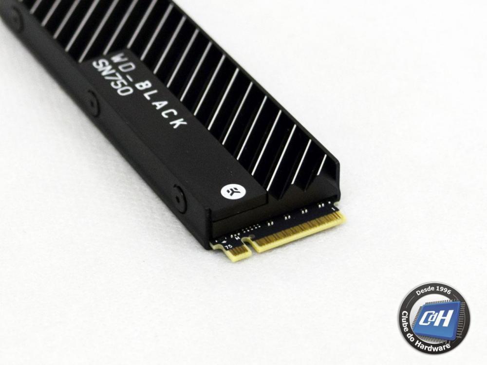 WDBlack-SN750-500G-03.jpg
