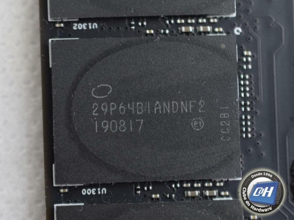 Intel905P-09.jpg