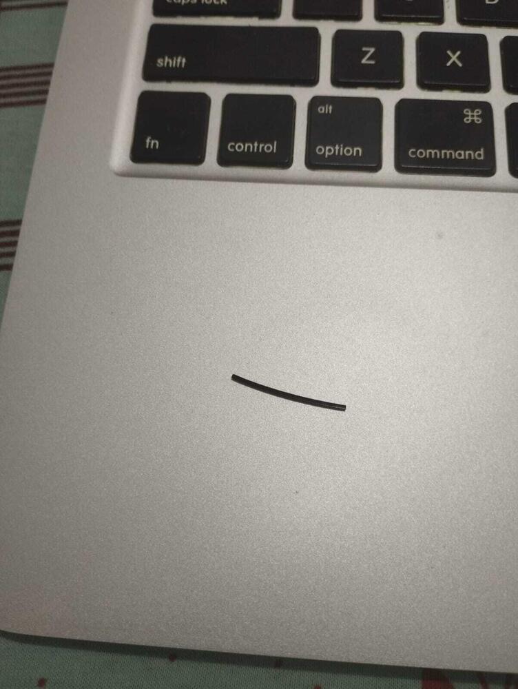 macbook.jpg