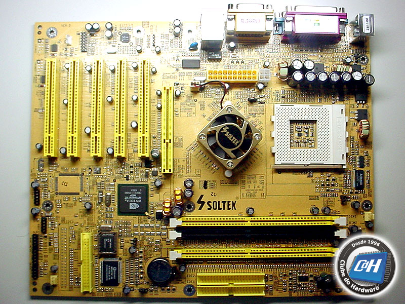 Placa-Mãe Soltek SL-75FRN-L Golden Flame