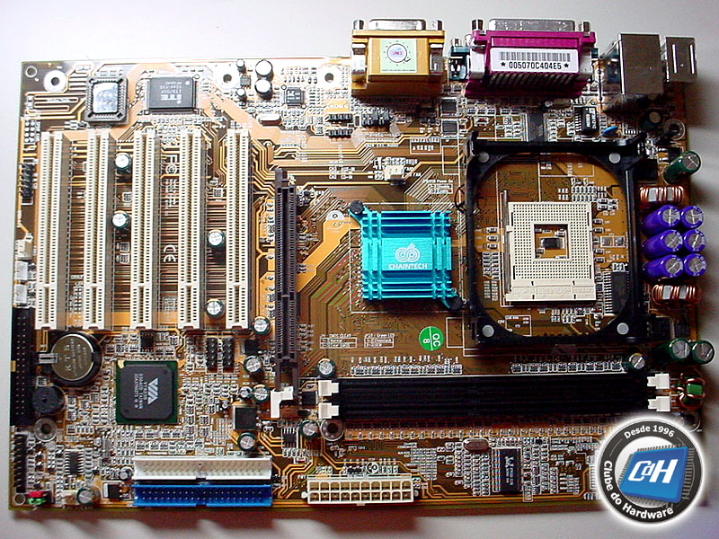 Placa-Mãe Chaintech CT-9VJL3 Summit