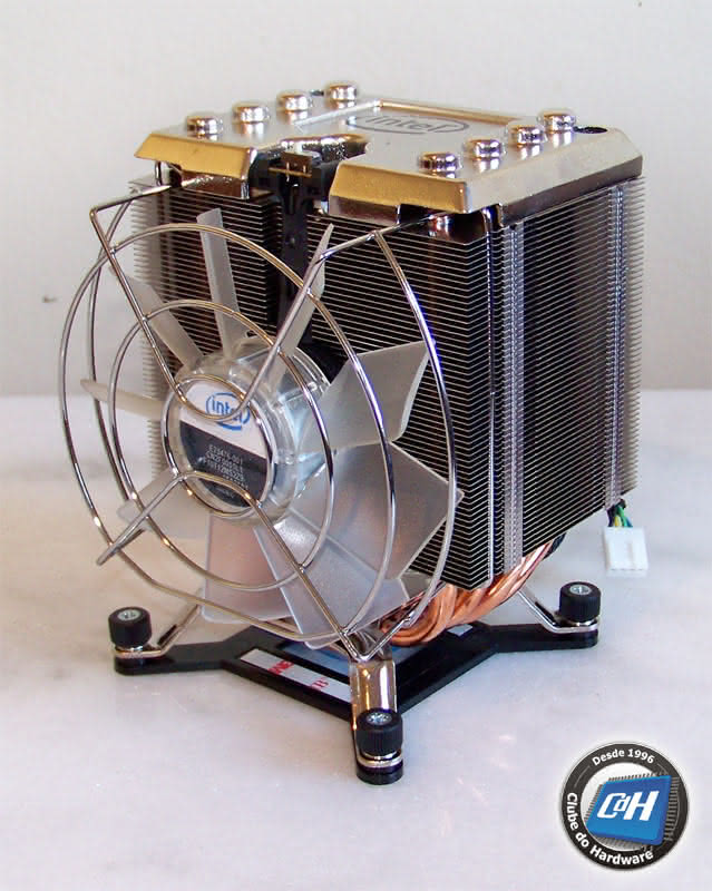 Teste do Cooler Intel DBX-B Teste do Cooler Intel DBX-B