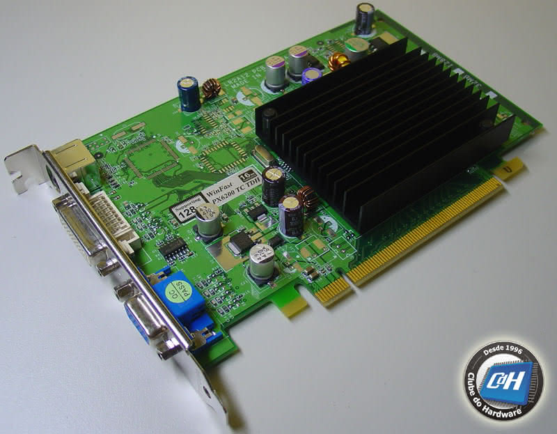 Placa de Vídeo Leadtek GeForce 6200 TurboCache 16 MB de 32 bits