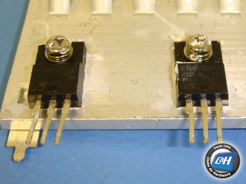 Fonte de alimentação OCZ StealthXStream 400 W