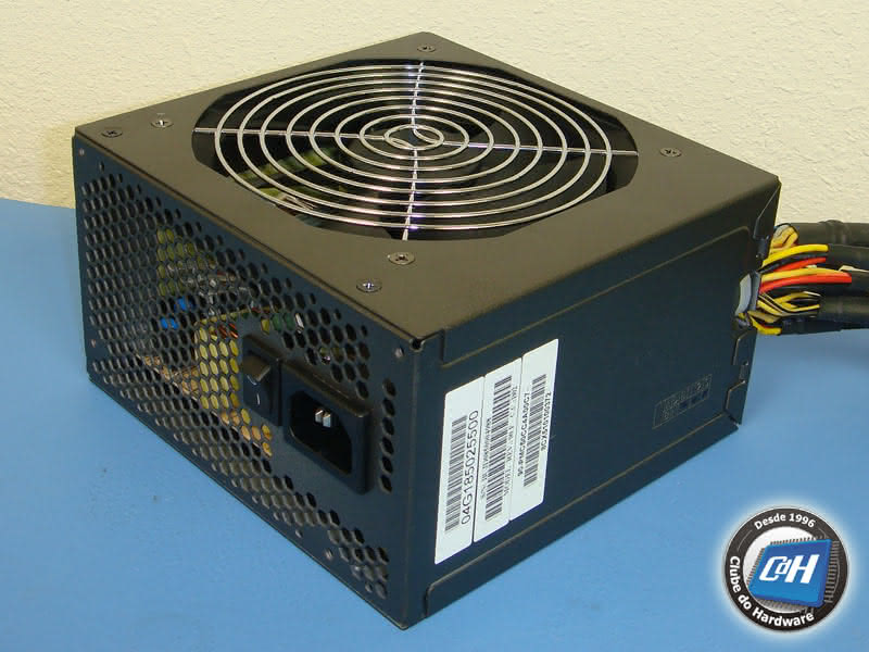 Teste da Fonte de Alimentação ASUS P-50GA 500 W Teste da Fonte de Alimentação ASUS P-50GA 500 W