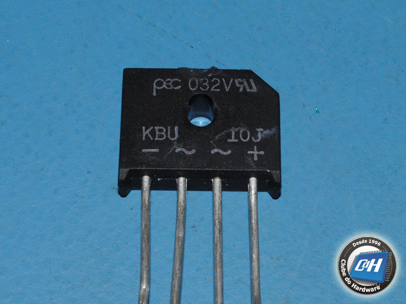 Cougar A-Series 560 W