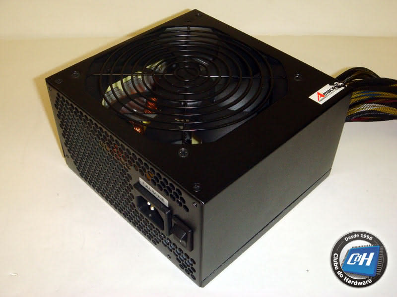 Teste da Fonte de Alimentação Amacrox Free Earth 88PLUS 600 W Teste da Fonte de Alimentação Amacrox Free Earth 88PLUS 600 W