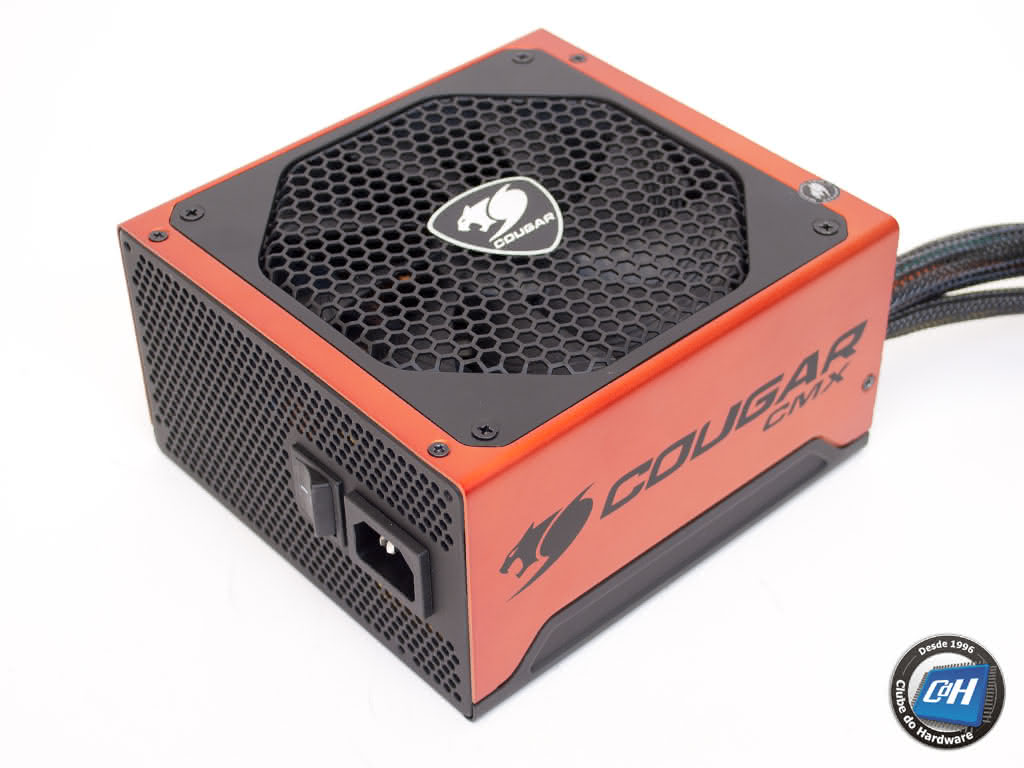 Teste da Fonte de Alimentação Cougar CMX V2 700 W Teste da Fonte de Alimentação Cougar CMX V2 700 W