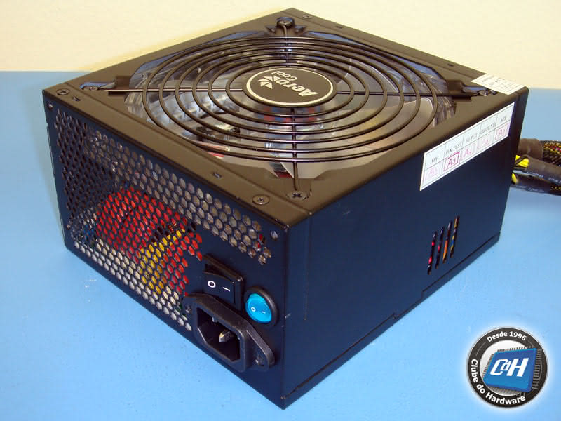 Teste da Fonte de Alimentação Aerocool HorsePower 750 W Teste da Fonte de Alimentação Aerocool HorsePower 750 W