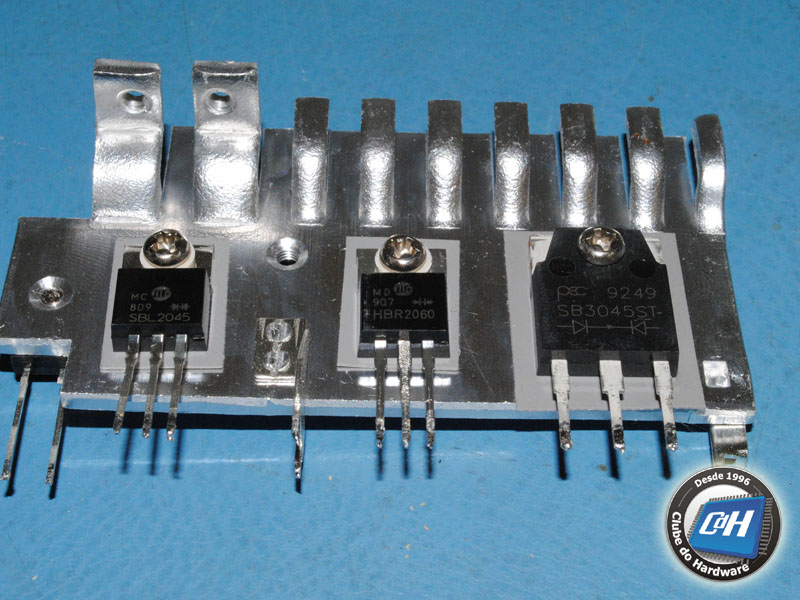 Intelbras FA250W ATX