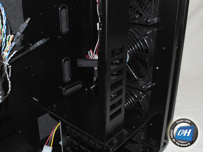 Lian Li PC-X2000F