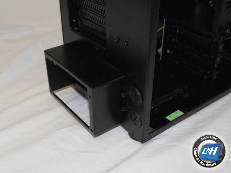 Lian Li PC-X2000F
