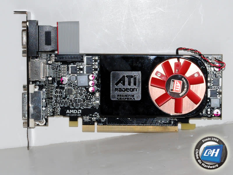 Teste da Placa de Vídeo AMD Radeon HD 6570 512 MB