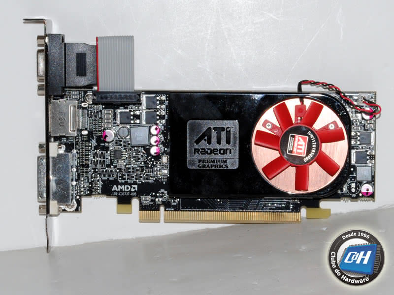 Teste da Placa de Vídeo AMD Radeon HD 6570 512 MB Teste da Placa de Vídeo AMD Radeon HD 6570 512 MB
