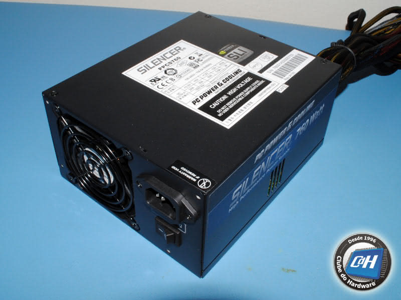 Teste da Fonte de Alimentação PC Power & Cooling Silencer 760 W