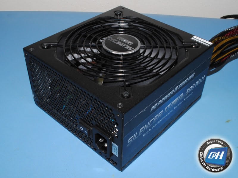 Teste da Fonte de Alimentação PC Power & Cooling Silencer Mk II 500 W