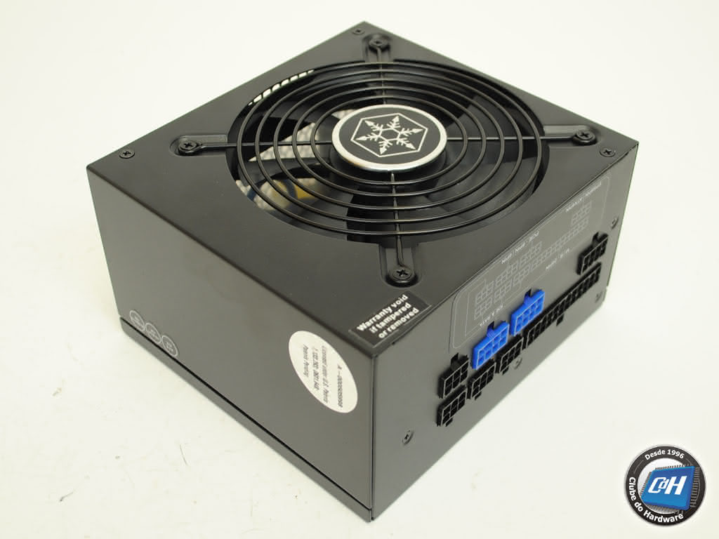 Teste da Fonte de Alimentação SilverStone Strider Plus 600 W (ST60F-PS)