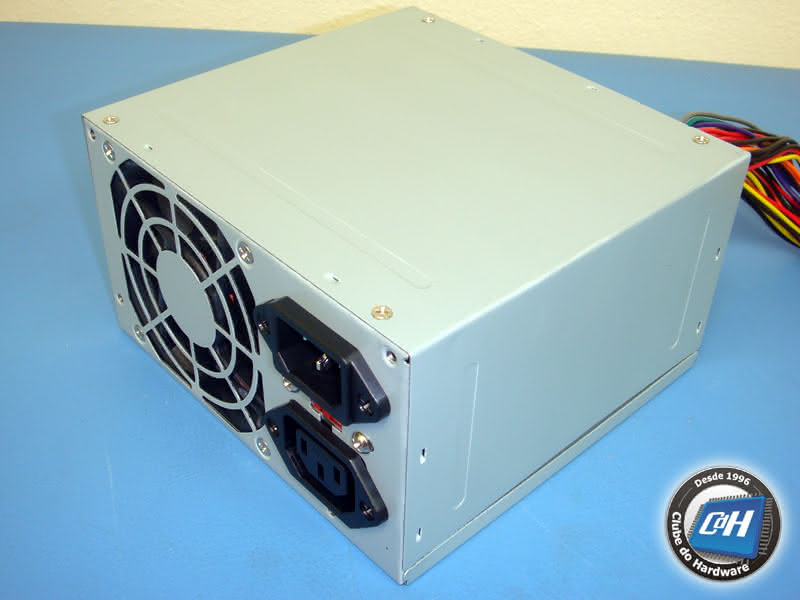 Teste da Fonte de Alimentação Pacific Network ATX-200W (TA500) Teste da Fonte de Alimentação Pacific Network ATX-200W (TA500)