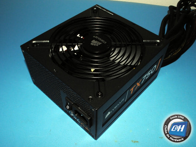 Teste da Fonte de Alimentação Corsair TX750 V2 Teste da Fonte de Alimentação Corsair TX750 V2