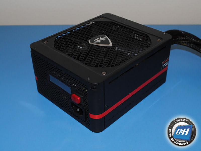 Teste da Fonte de Alimentação Thermaltake Toughpower Grand 750 W Teste da Fonte de Alimentação Thermaltake Toughpower Grand 750 W