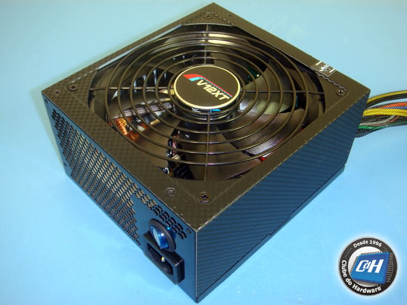 Teste da Fonte de Alimentação Aerocool V12XT-600 Teste da Fonte de Alimentação Aerocool V12XT-600