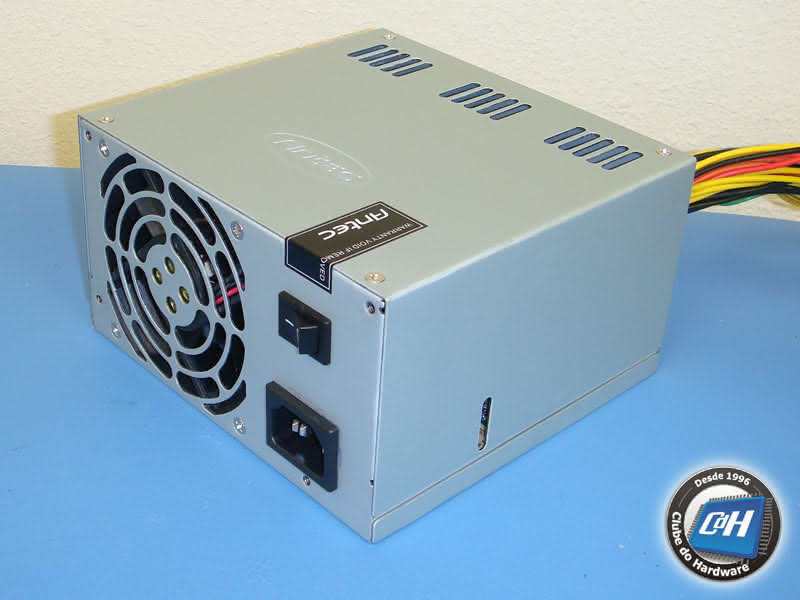 Teste da Fonte de Alimentação Antec Basiq BP500U Teste da Fonte de Alimentação Antec Basiq BP500U