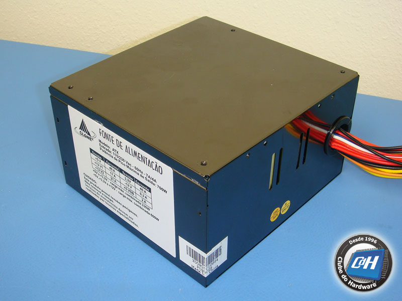 Fonte Clone de 700 W