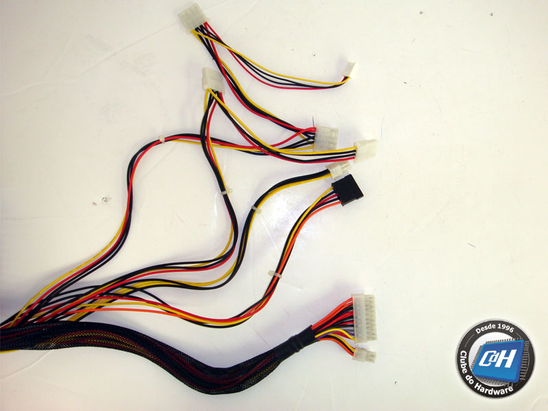 Leadership Gamer 2.0 560 W