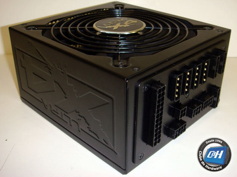 Teste da Fonte de Alimentação Ultra X4 500 W Teste da Fonte de Alimentação Ultra X4 500 W