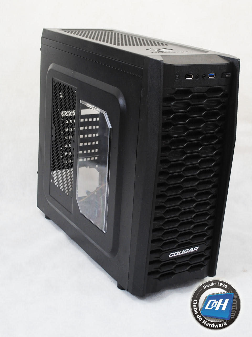 Teste do Gabinete Cougar MX300