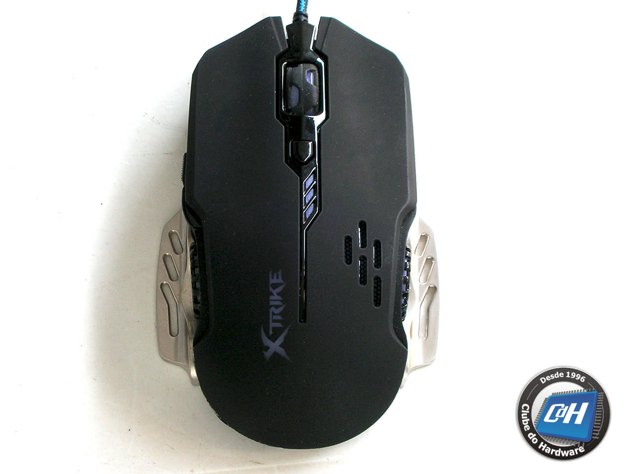 Mais informações sobre "Teste do mouse Black Torment da X-Trike"