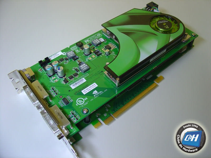 Placa de Vídeo XFX GeForce 7950 GX2 (PV-T71U-ZDD9) com Overclock de Fábrica