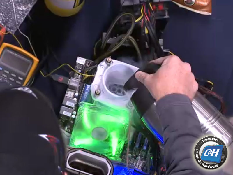 O tipo de resfriamento era por conta de cada equipe