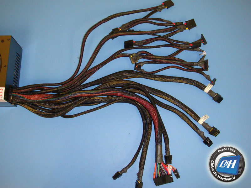 WiseCase WSNG-950WR-1*14+APFC