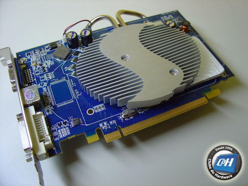 Placa de Vídeo Sapphire Radeon X1600  XT Ultimate