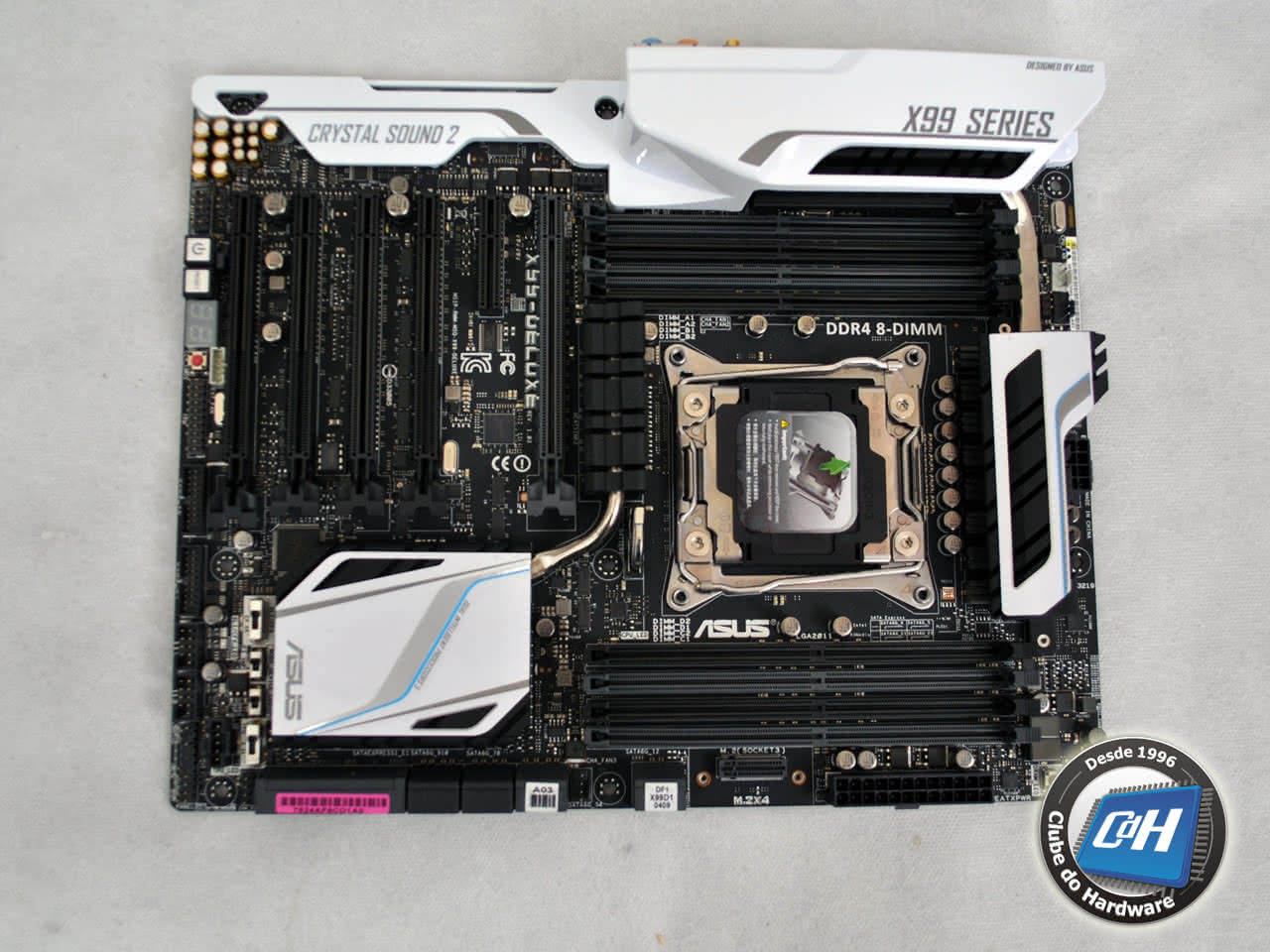 Placa-mãe ASUS X99-DELUXE